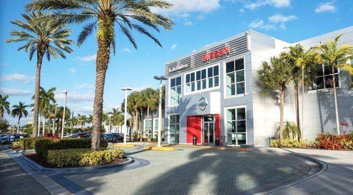 Dealership gallery photo 3